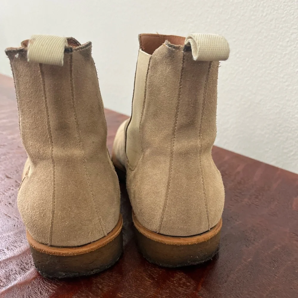 Oliver Cabell Chelsea men's tan academia preppy neutral pull on boots sz 41 (8)